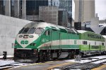 Inbound commuter comes east into Union Station